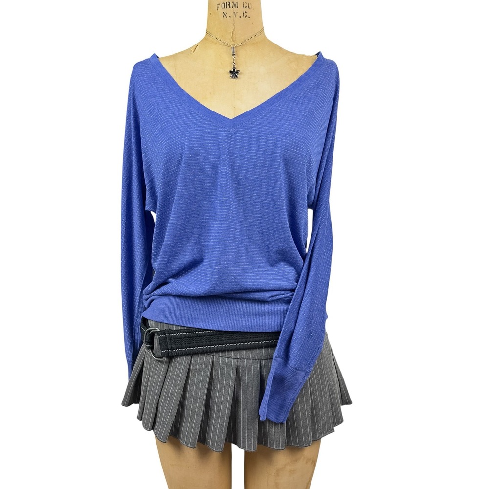 Y2K Slouchy Batwing V Neck Top Silver Pinstripes Lightweight Fall Layer Preppy M